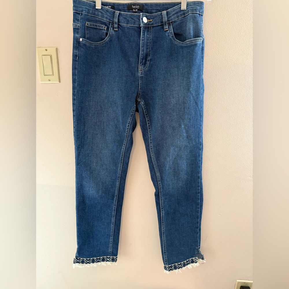 Blue Cropped Denim Jeans